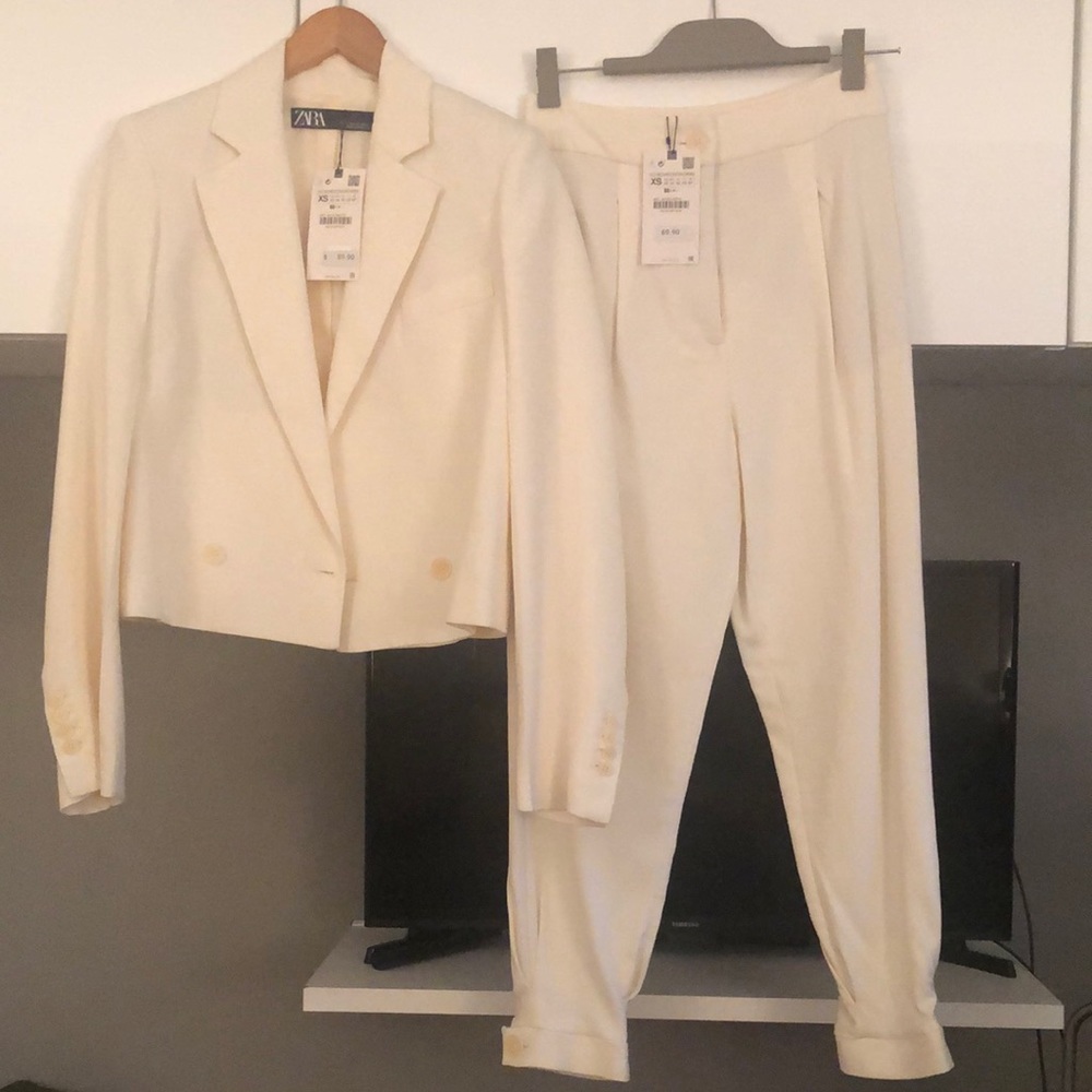 COPY - Zara suit